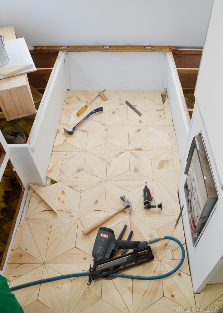 DIY Geometric Wood Floor vintagerevivals.com-26